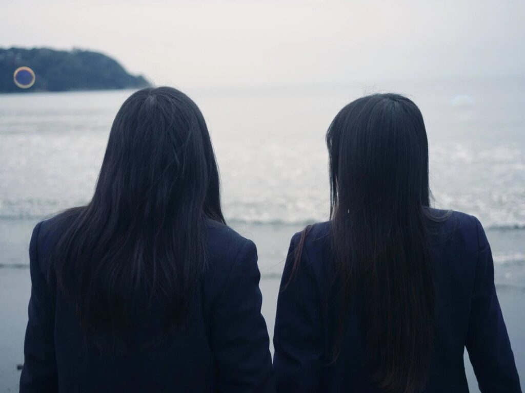 友達